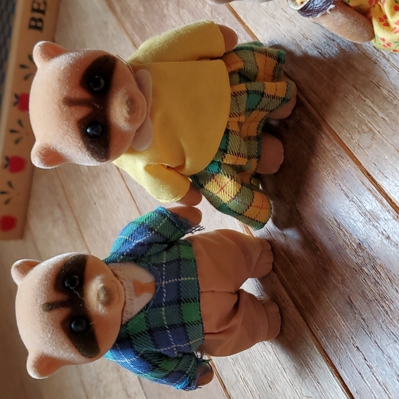 VINTAGE "Best Friends" Bear and Raccoon Set - Picture 2 of 8